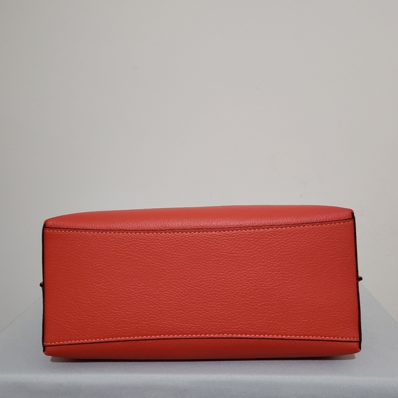 NWT! COACH LIQUIDATION SALE!! PRICES 50% OFF NOW!! - Picture 11 of 15